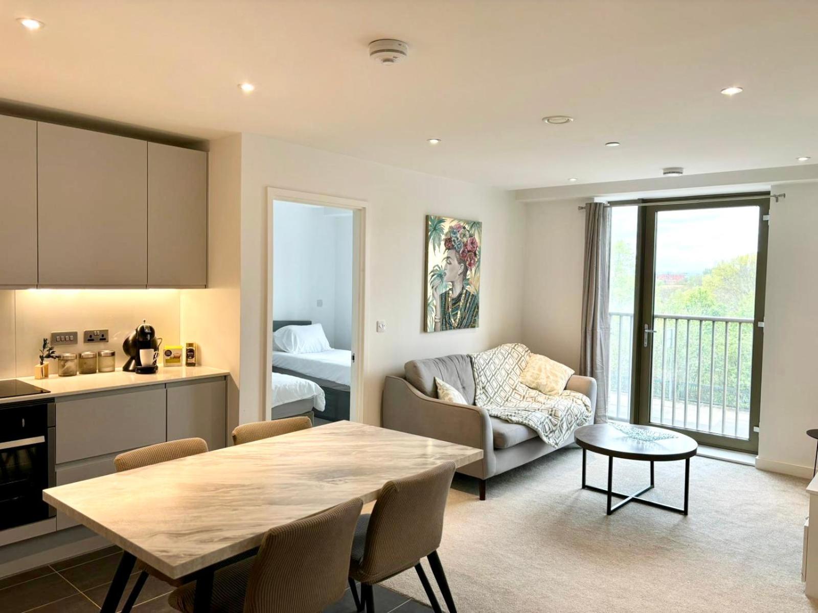 Apartment Heart Of Centre 2 Bed *